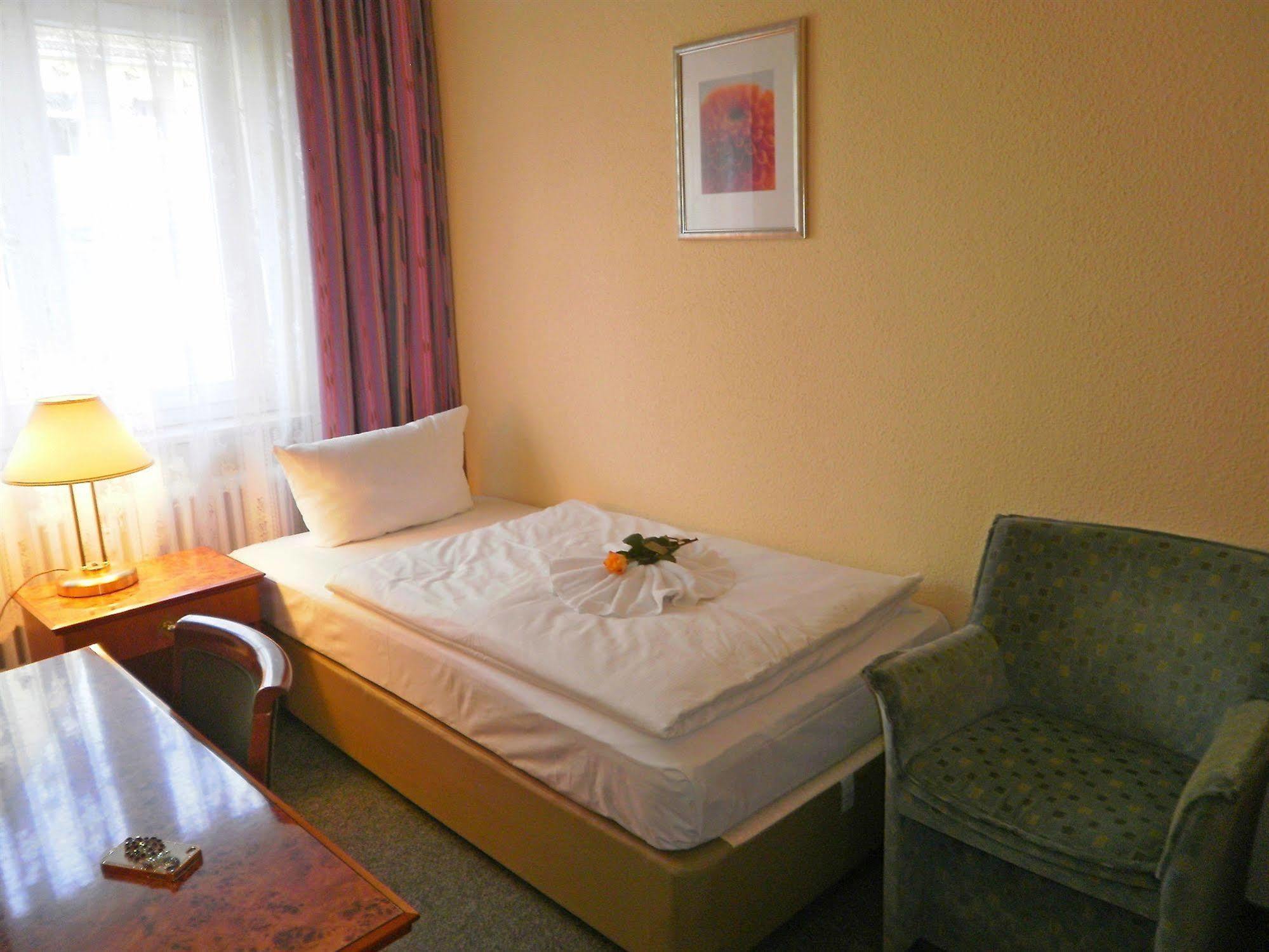 Amadeus Hotel